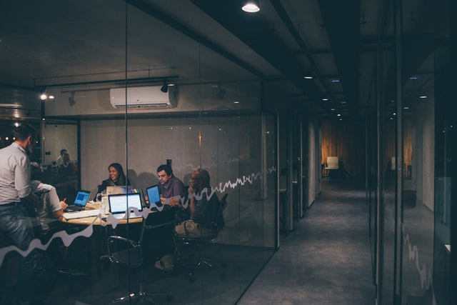 4 Ways to Make Your Incentive Pay Plans Boost Your Business