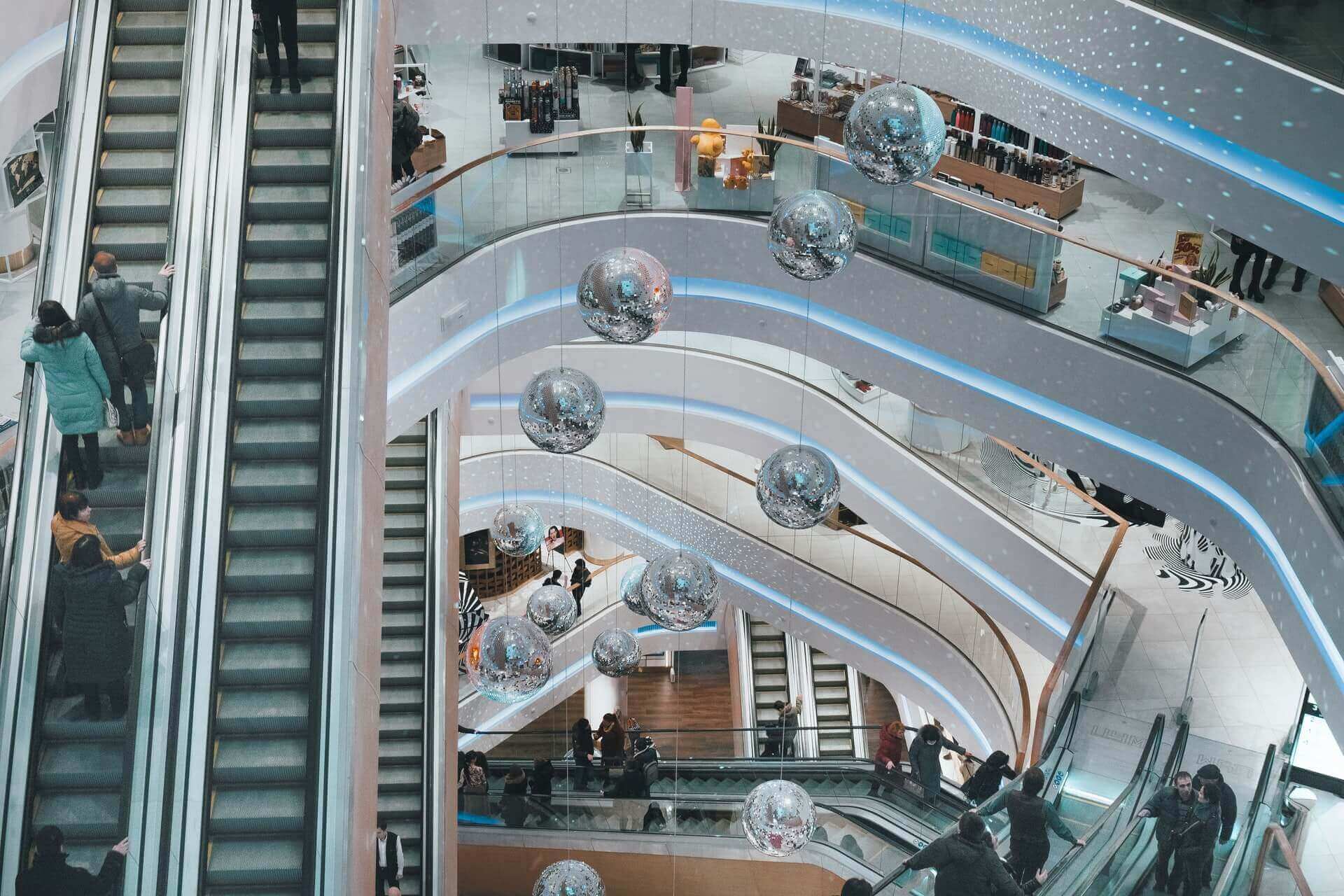 Holt Renfrew finds success in Varicent Customer Holt Renfrew finds success in Varicent Customer
